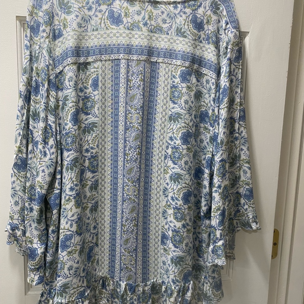 Cynthia Rowley Blue and White Floral Blouse - Picture 5 of 6